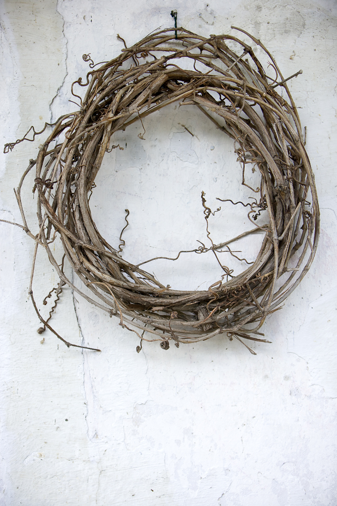Download Circle of Branches (680Wx1020H)