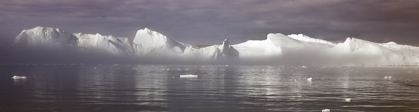 Download Long Berg in Mist (1400Wx377H)