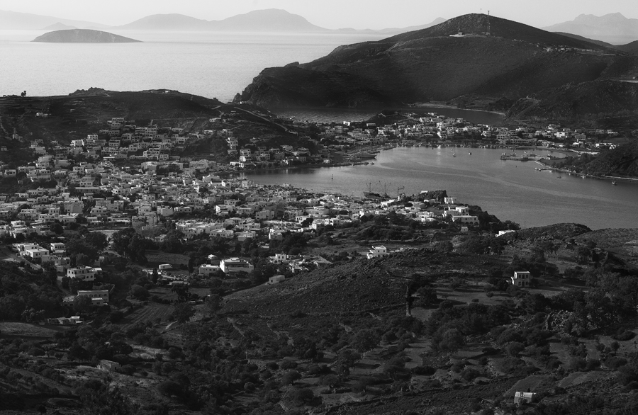 Download Patmos Harbor Greece (900Wx586H)