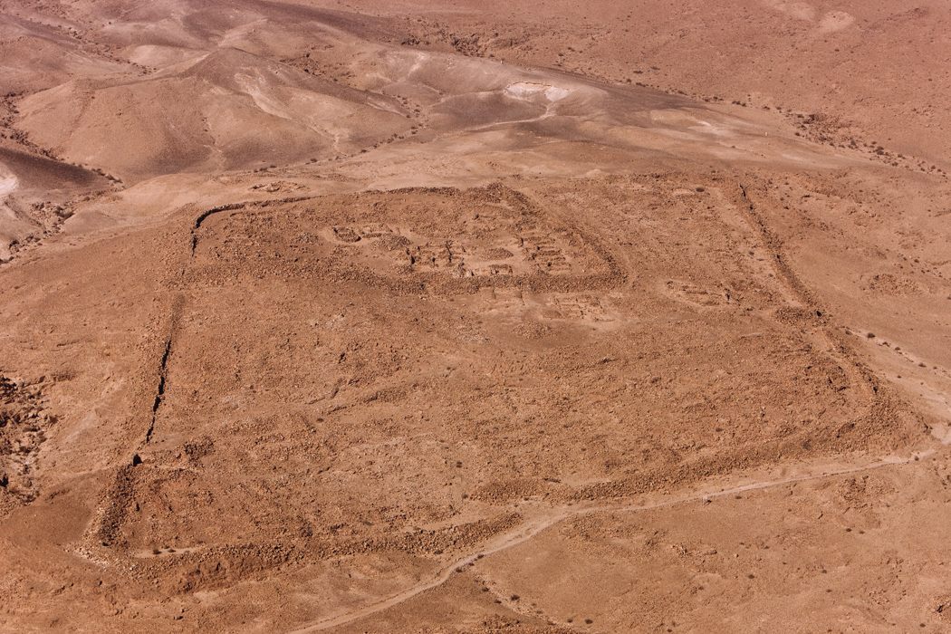 Download Roman Encampment (1050Wx700H)