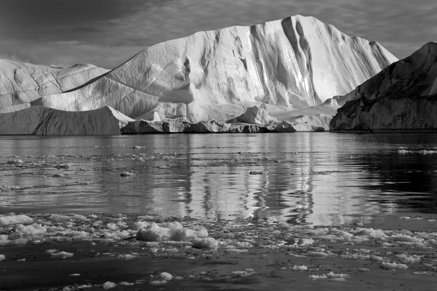 Download Smoothback Glacier (900Wx600H)
