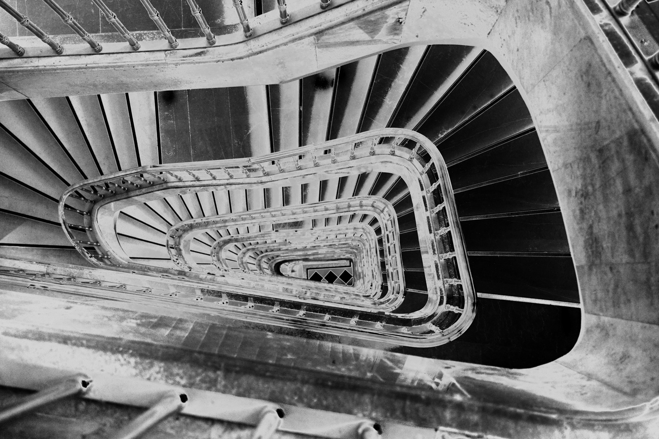 Download StairCase - Athens (1300Wx867H)