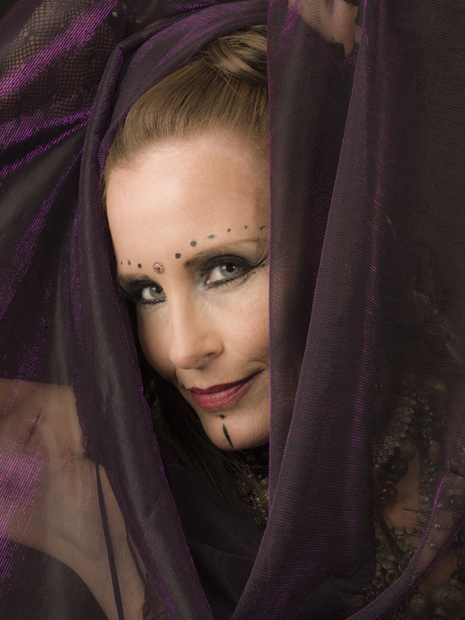 Download Purple Veil (465Wx620H)