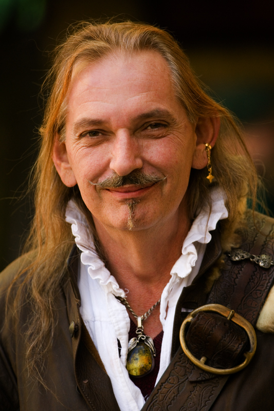 Download SwashBuckler (533Wx800H)