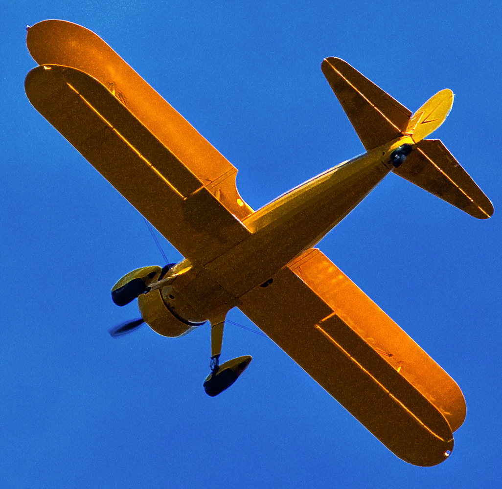 Download Yellow Plane (1026Wx1000H)